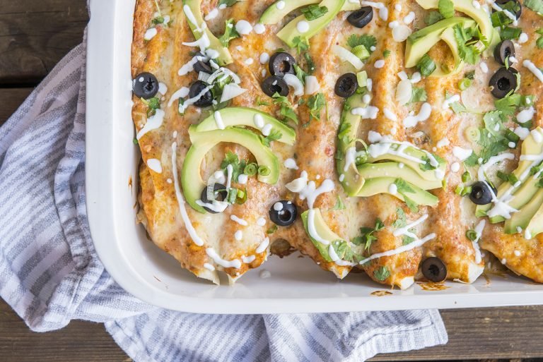 Super Easy & Fast “Pink Sauce” Enchiladas