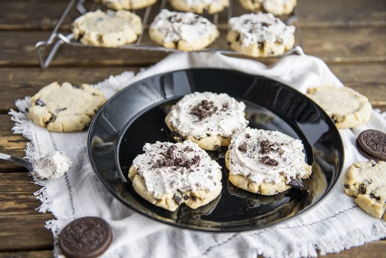 Super Soft Cookies & Cream Sugar Cookies
