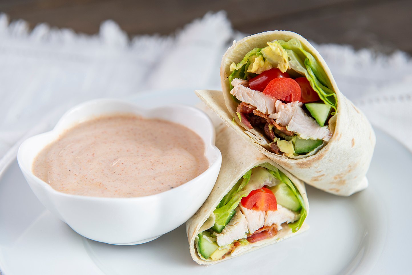 California Chicken BLT Wraps (with delicious dipping sauce!)